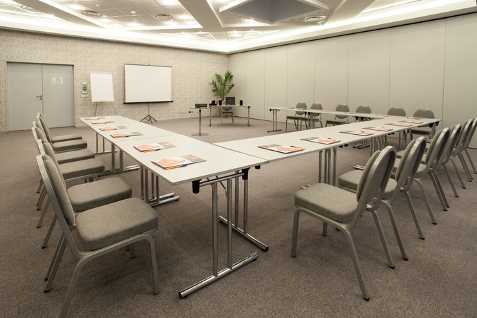 Imagen de los interiores del Hotel MyContinental Sibiu. Foto 16