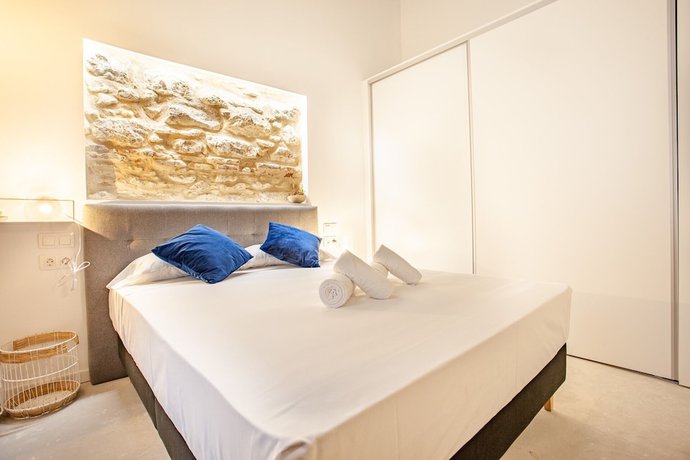 Imagen de la habitación del Hotel MyFlats Luxury Downtown. Foto 4