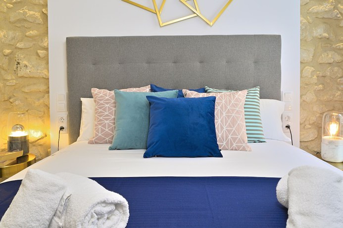 Imagen de la habitación del Hotel MyFlats Luxury Downtown. Foto 5