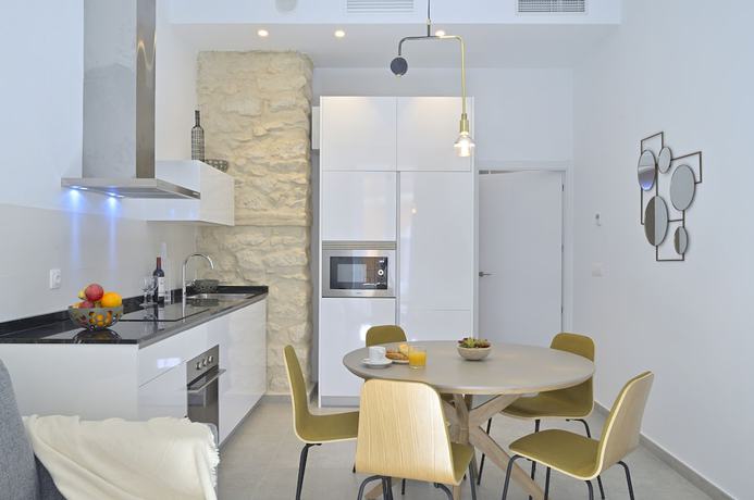 Imagen de la habitación del Hotel MyFlats Luxury Downtown. Foto 11