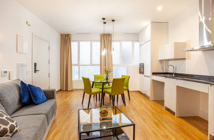 Imagen de la habitación del Hotel MyFlats Luxury Downtown. Foto 12