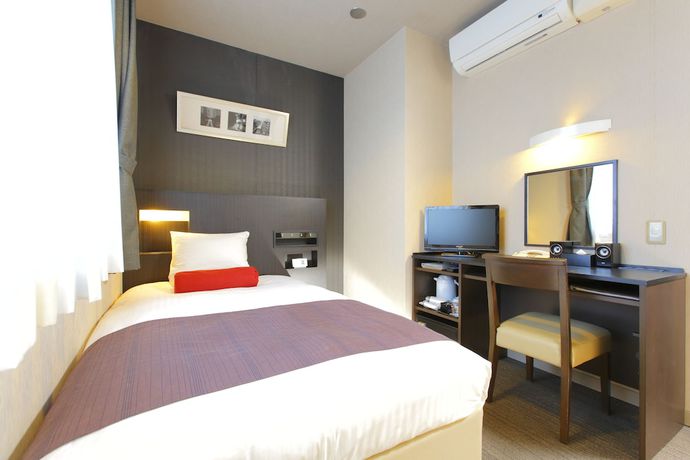 Imagen de la habitación del Hotel MyStays Nishi-Shinjuku. Foto 9