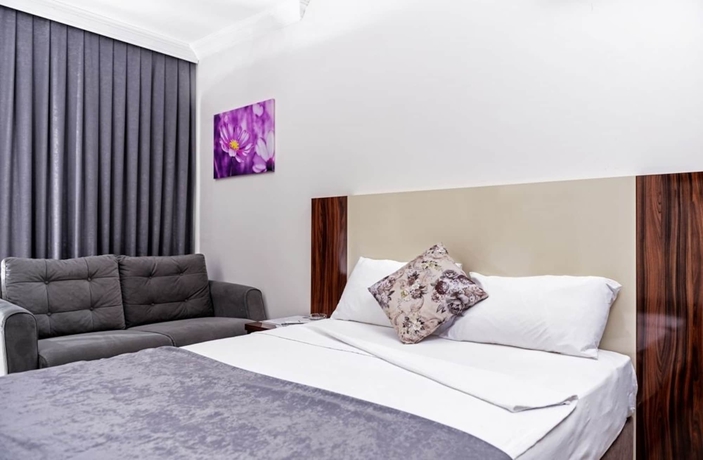 Imagen de la habitación del Hotel MySun. Foto 6
