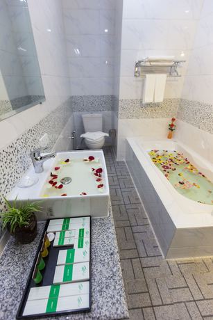 Imagen de la habitación del Hotel Mya Taw Win. Foto 19