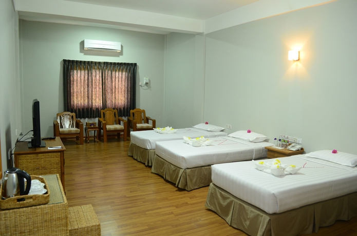 Imagen de la habitación del Hotel Myat Nan Yone. Foto 7