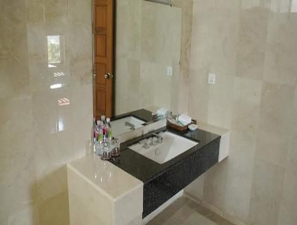 Imagen de la habitación del Hotel Myat Thinzar. Foto 2