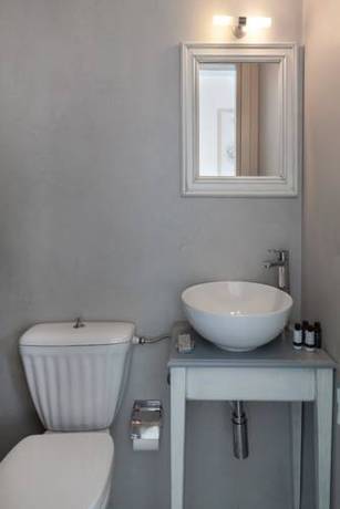 Imagen de la habitación del Hotel Myconian Inn. Foto 2