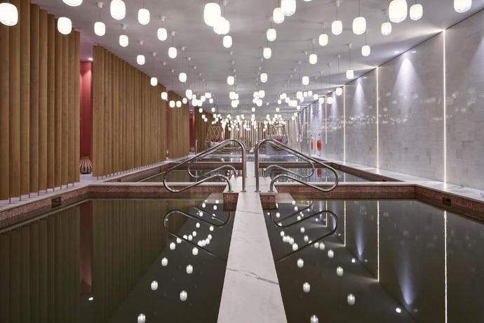 Imagen de la piscina del Hotel Myconian Korali Relais & Chateaux. Foto 23