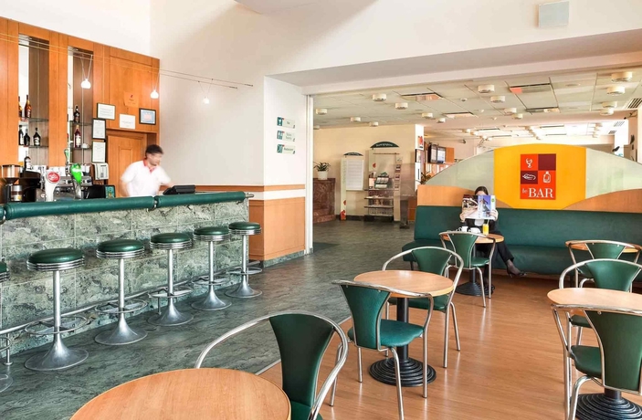 Imagen del bar/restaurante del Hotel Mycontinental Bucuresti Gara De Nord. Foto 10