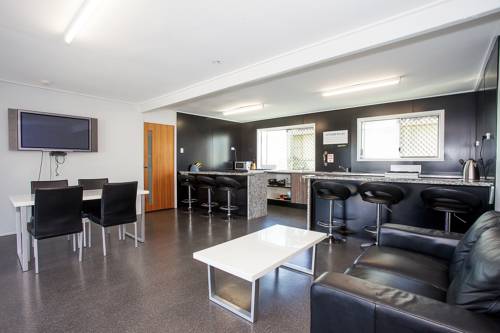 Imagen de la habitación del Hotel Mycow Accommodation Mackay. Foto 3