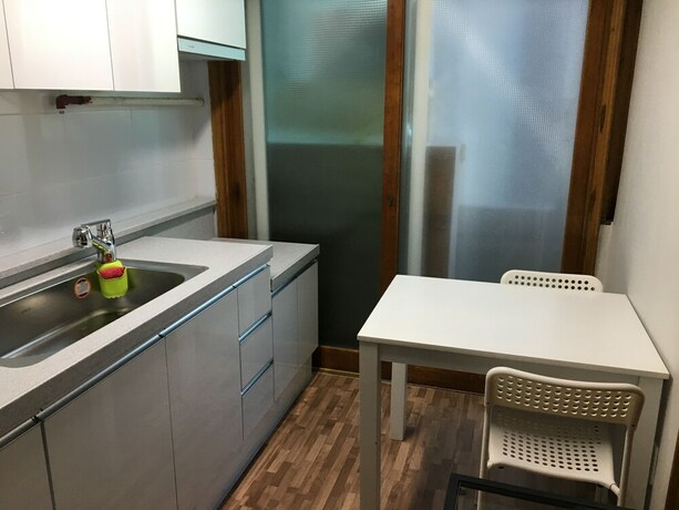 Imagen de la habitación del Hotel Myeongdong Cozy Skyline. Foto 15