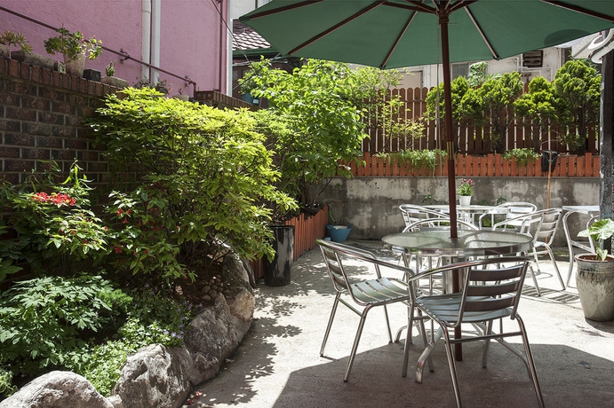 Imagen de los exteriores del Hotel Myeongdong Eco House. Foto 3