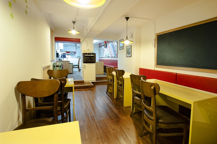 Imagen de los interiores del Hotel Myeongdong Eco House. Foto 4