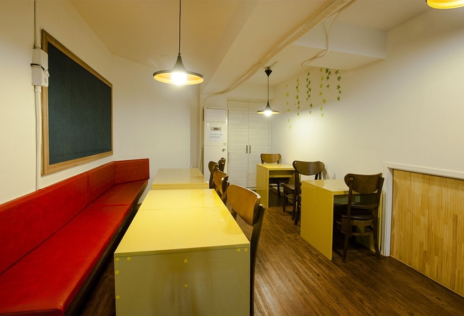 Imagen de los interiores del Hotel Myeongdong Eco House. Foto 5