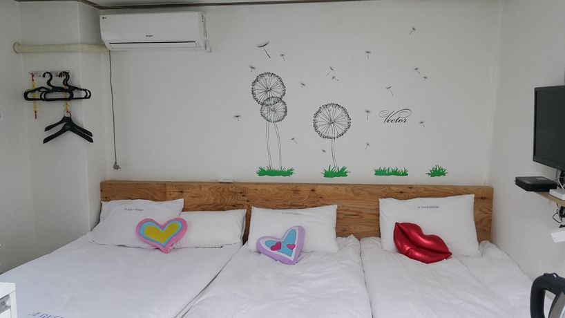 Imagen de la habitación del Hotel Myeongdong Guesthouse. Foto 11