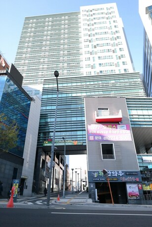 Imagen de los interiores del Hotel Myeongdong Studio. Foto 20