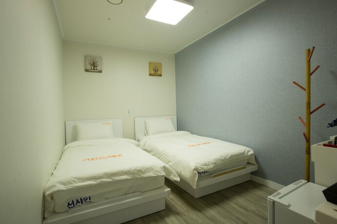 Imagen de la habitación del Hotel Myeongdong Sunshine Guesthouse. Foto 10