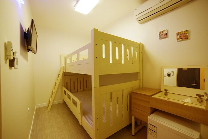 Imagen de la habitación del Hotel Myeongdong Sunshine Guesthouse. Foto 16