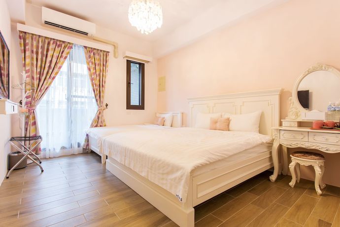 Imagen de la habitación del Hotel Myhappiness-hotel. Foto 5