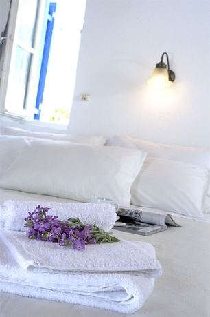 Imagen de la habitación del Hotel Mykonos Beach. Foto 7