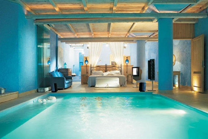 Imagen de la piscina del Hotel Mykonos Blu, A Grecotel Resort to Live. Foto 15