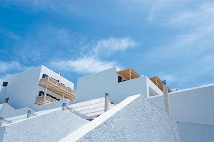 Imagen general del Hotel Mykonos Blu, A Grecotel Resort to Live. Foto 2