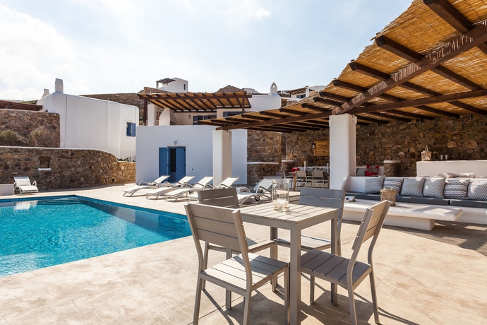 Imagen de los exteriores del Hotel Mykonos Panormos Villas. Foto 2