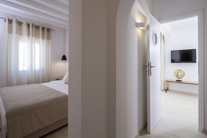 Imagen de los interiores del Hotel Mykonos Princess. Foto 12