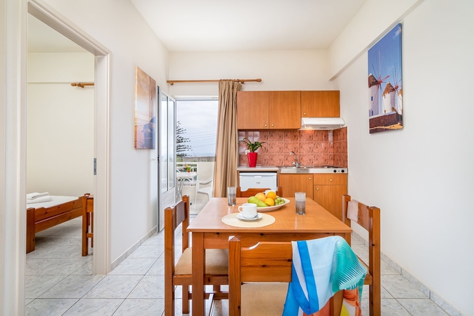 Imagen de la habitación del Hotel Mylos Apartments Anissaras. Foto 18
