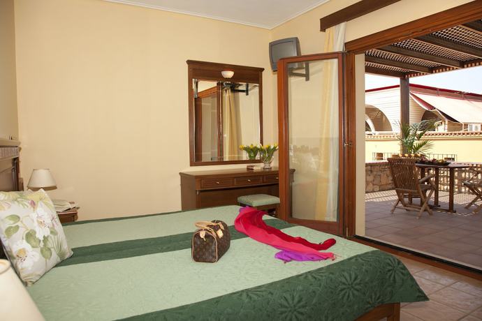 Imagen de la habitación del Hotel Mylos Apartments. Foto 8