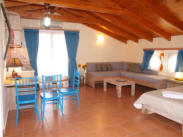 Imagen de la habitación del Hotel Mylos Apartments. Foto 12