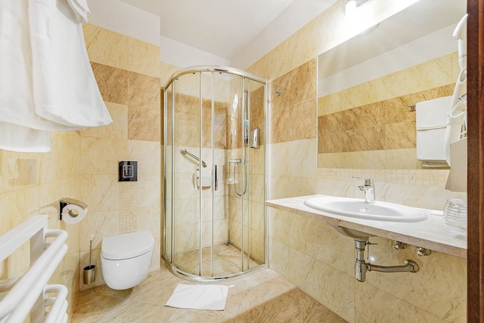 Imagen de la habitación del Hotel Młyn. Foto 8