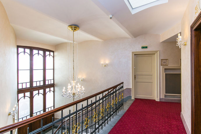 Imagen de los interiores del Hotel Myo Hotel Caruso. Foto 13