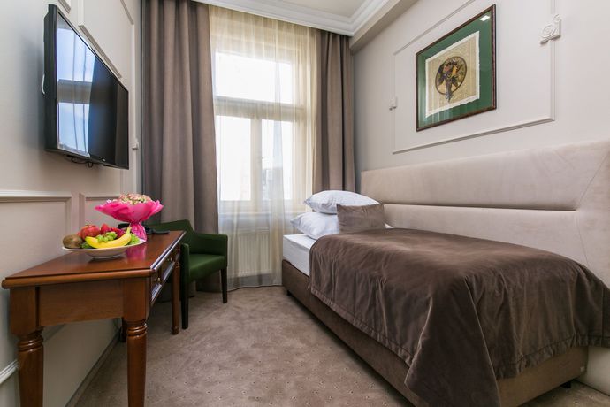 Imagen de la habitación del Hotel Myo Hotel Caruso. Foto 7