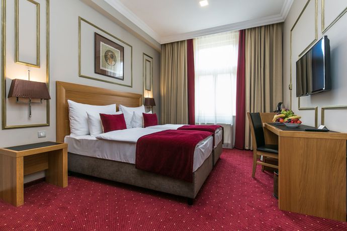 Imagen de la habitación del Hotel Myo Hotel Caruso. Foto 9