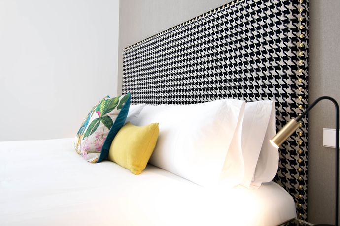 Imagen de la habitación del Hotel Myr Marqués House. Foto 14