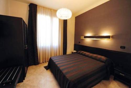 Imagen de la habitación del Hotel Myres Residence. Foto 10