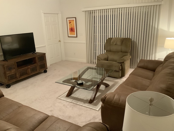 Imagen de la habitación del Hotel Myrtlewood by Monarch Rentals. Foto 11