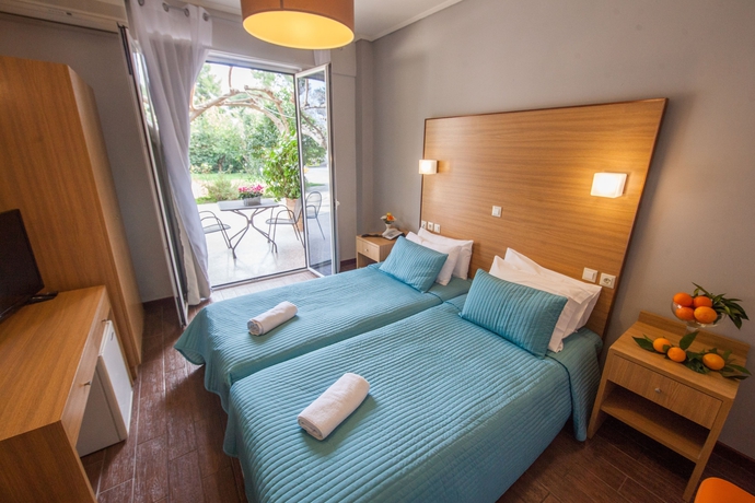 Imagen de la habitación del Hotel Myrto. Foto 14