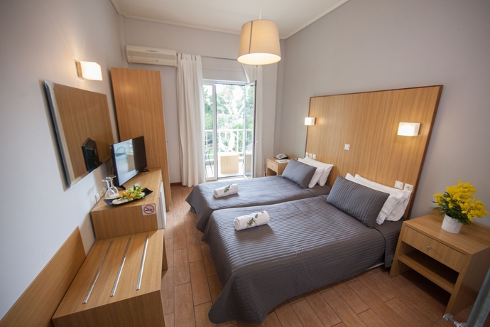 Imagen de la habitación del Hotel Myrto. Foto 15