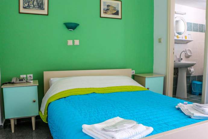 Imagen de la habitación del Hotel Myrtos. Foto 2