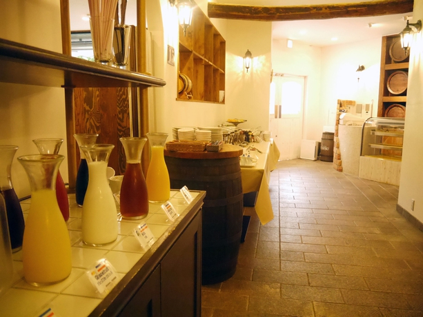 Imagen del bar/restaurante del Hotel Mystays Kameido. Foto 3