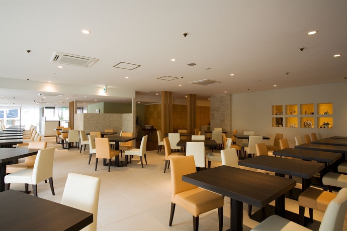 Imagen del bar/restaurante del Hotel Mystays Yokohama. Foto 2