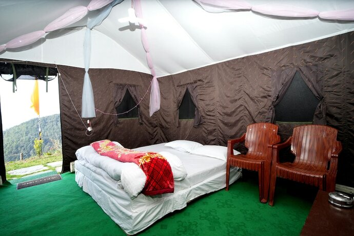Imagen de la habitación del Hotel Mystery Hills Resort. Foto 20