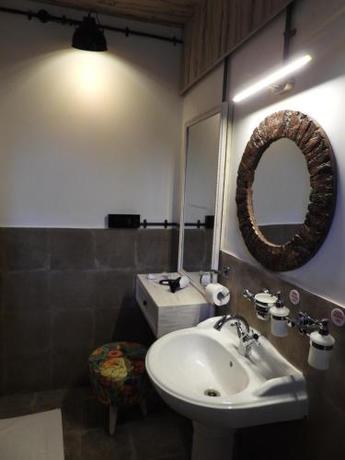 Imagen de la habitación del Hotel Mystic Kailasha. Foto 19