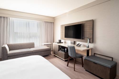 Imagen de la habitación del Hotel Mystic Marriott Hotel And Spa. Foto 2