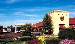 Imagen general del Hotel Mystic River Hotel & Suites. Foto 1