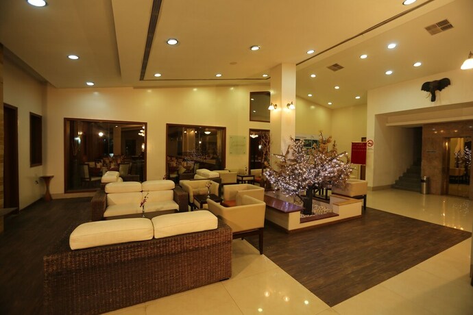 Imagen de los interiores del Hotel Mystic Valley Spa Resort. Foto 38