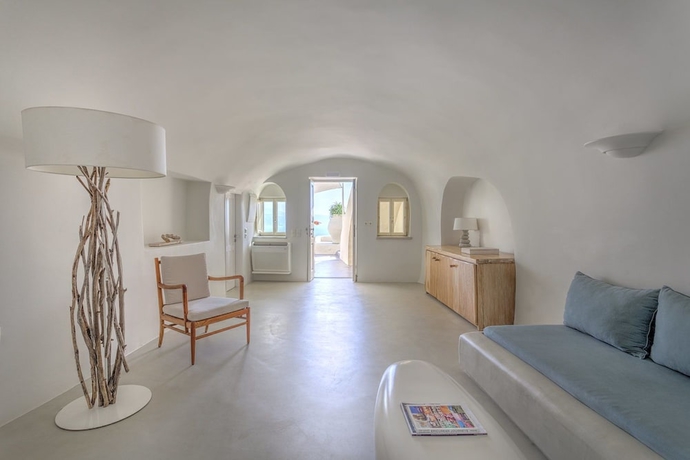 Imagen de la habitación del Hotel Mystique, A Luxury Collection , Santorini. Foto 18