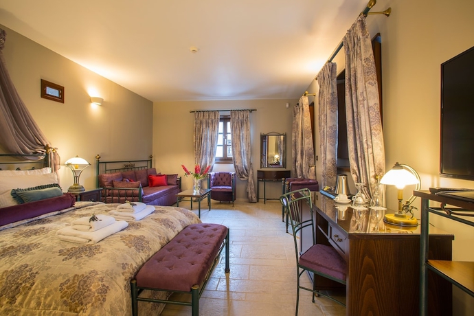 Imagen de la habitación del Hotel Mystras Grand Palace Resort and Spa. Foto 3